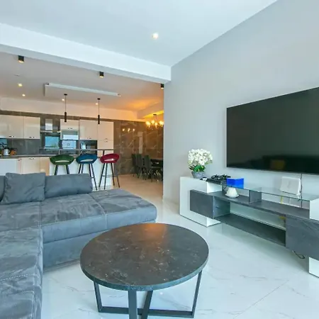 ヴィラ Olea Zmijavci